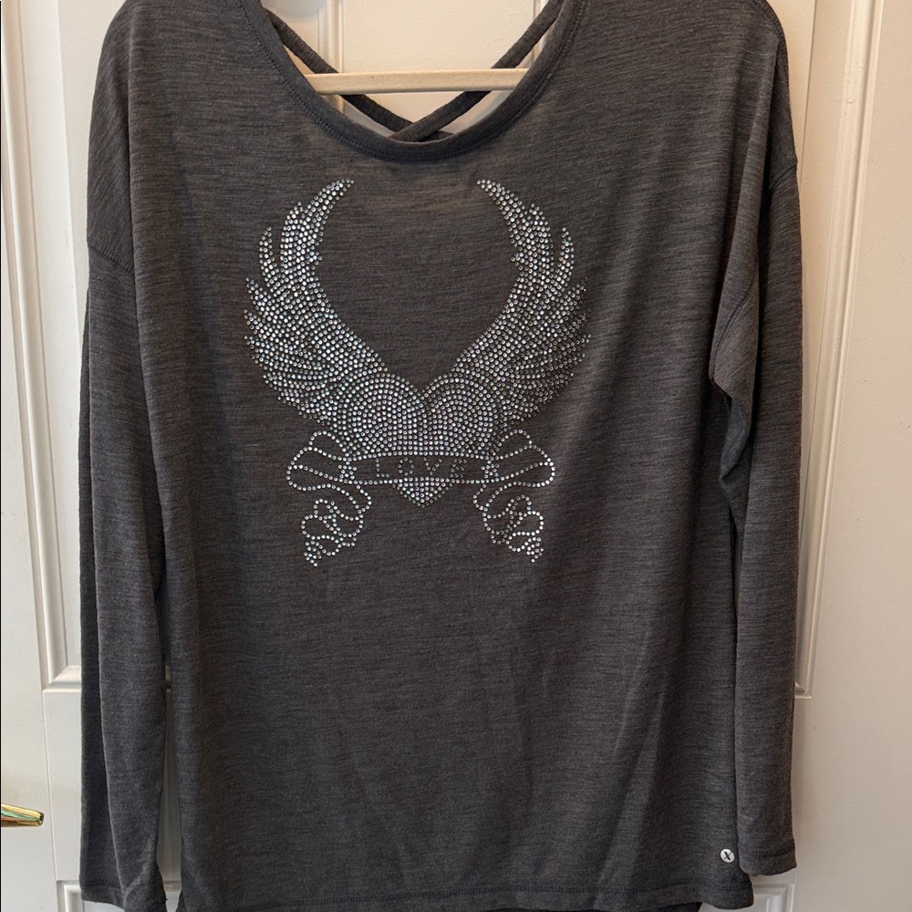 Rock & Republic ? Charcoal Gray Long Sleeve Top with Studded Wing Heart